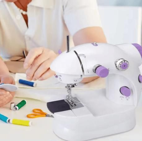 Portable Sewing Machine with Table