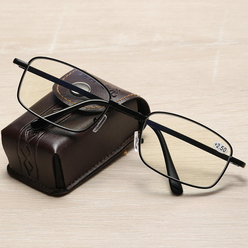 ( Buy 1 Get 1 ) SmartVision Pro™ - Diamond Cut Adaptive Power Mobile Protection Reading Glasses ( +0.5 to +2.5 Power )